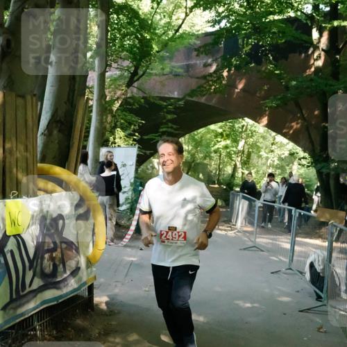 28.09.2025 - 33. Volkslauf durch das schöne Alstertal Fabian Wolf http://msf.ph/oto/8977505 28.09.2025 12:52:31 Laufen 2492 meine-sportfotos.de
