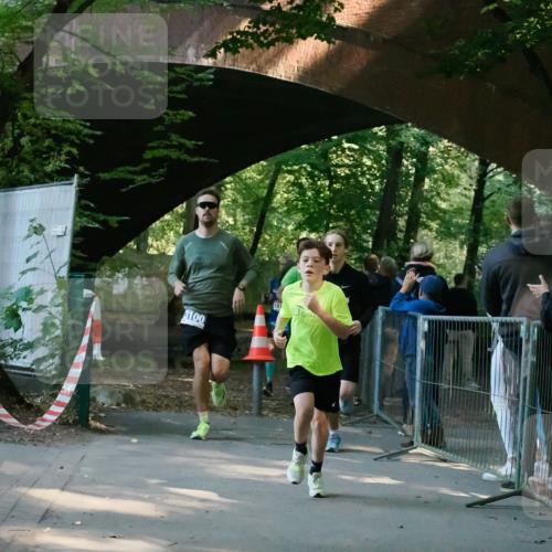 28.09.2025 - 33. Volkslauf durch das schöne Alstertal Fabian Wolf http://msf.ph/oto/8977516 28.09.2025 11:28:00 Laufen 3100, 151 meine-sportfotos.de