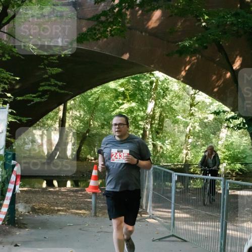 28.09.2025 - 33. Volkslauf durch das schöne Alstertal Fabian Wolf http://msf.ph/oto/8977521 28.09.2025 12:54:45 Laufen 2432 meine-sportfotos.de