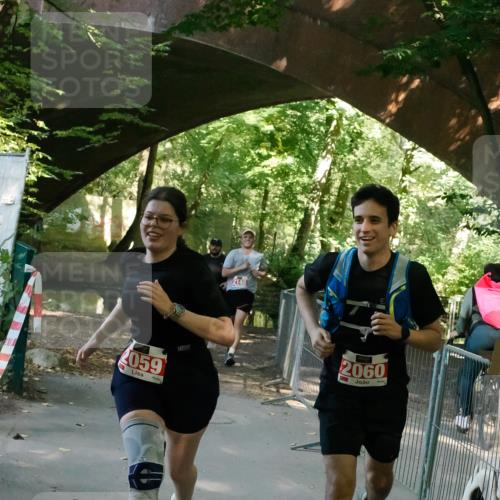 28.09.2025 - 33. Volkslauf durch das schöne Alstertal Fabian Wolf http://msf.ph/oto/8977522 28.09.2025 12:55:01 Laufen 059, 2148, 2060 meine-sportfotos.de