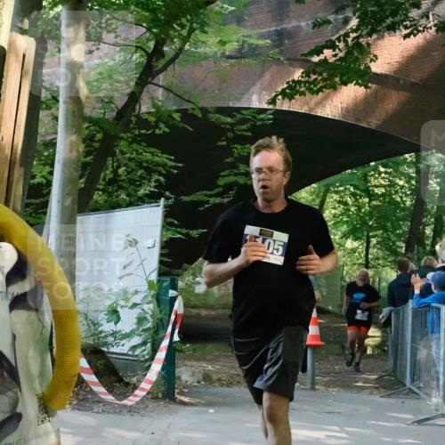 28.09.2025 - 33. Volkslauf durch das schöne Alstertal Fabian Wolf http://msf.ph/oto/8977535 28.09.2025 11:28:29 Laufen 05 meine-sportfotos.de