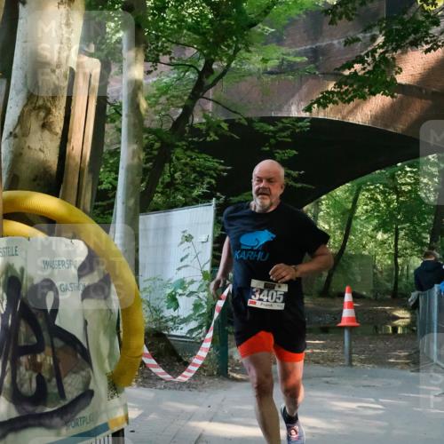 28.09.2025 - 33. Volkslauf durch das schöne Alstertal Fabian Wolf http://msf.ph/oto/8977537 28.09.2025 11:28:35 Laufen 3405 meine-sportfotos.de