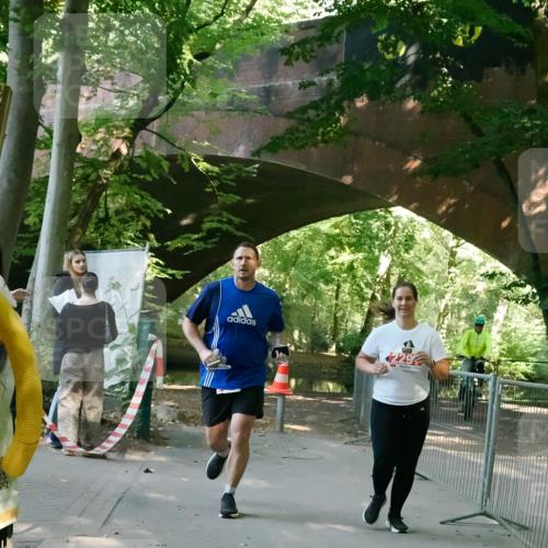 28.09.2025 - 33. Volkslauf durch das schöne Alstertal Fabian Wolf http://msf.ph/oto/8977538 28.09.2025 12:58:41 Laufen 229 meine-sportfotos.de
