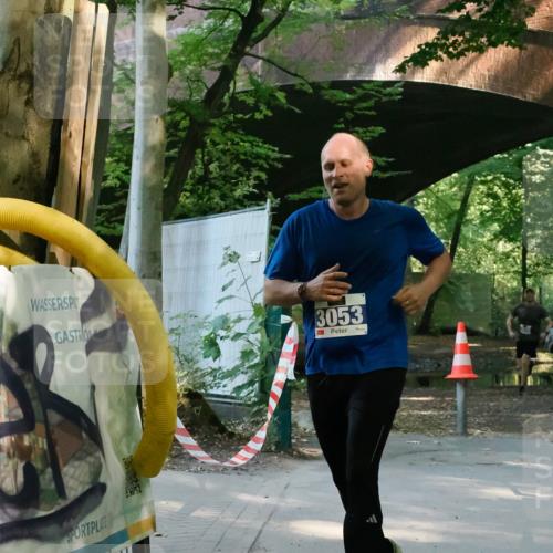 28.09.2025 - 33. Volkslauf durch das schöne Alstertal Fabian Wolf http://msf.ph/oto/8977558 28.09.2025 11:29:50 Laufen 3053 meine-sportfotos.de