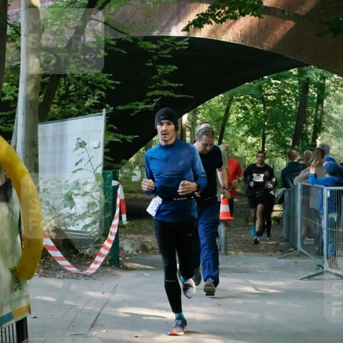 28.09.2025 - 33. Volkslauf durch das schöne Alstertal Fabian Wolf http://msf.ph/oto/8977568 28.09.2025 11:29:59 Laufen 3950 meine-sportfotos.de