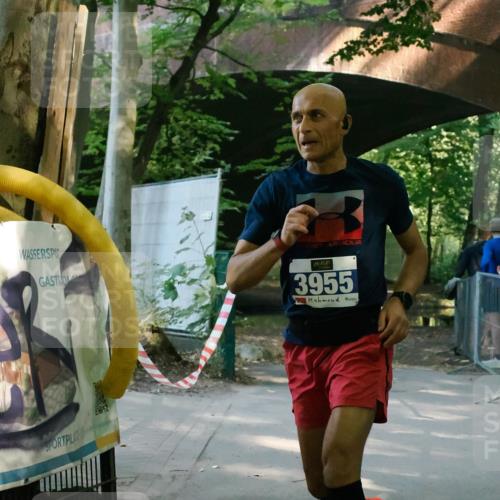 28.09.2025 - 33. Volkslauf durch das schöne Alstertal Fabian Wolf http://msf.ph/oto/8977601 28.09.2025 11:30:55 Laufen 3955 meine-sportfotos.de