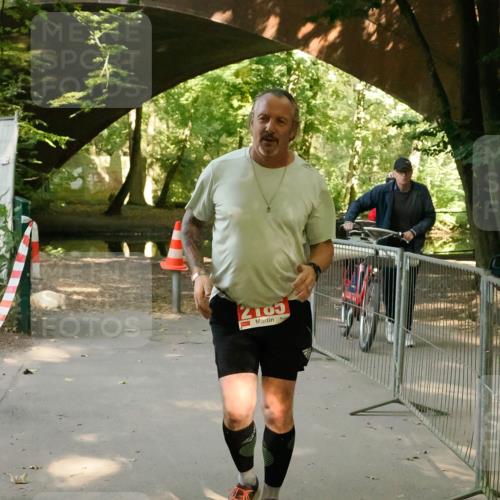 28.09.2025 - 33. Volkslauf durch das schöne Alstertal Fabian Wolf http://msf.ph/oto/8977606 28.09.2025 13:04:26 Laufen 2105 meine-sportfotos.de