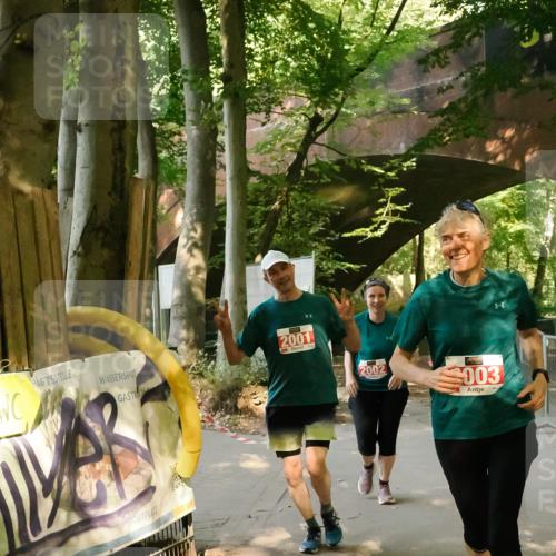 28.09.2025 - 33. Volkslauf durch das schöne Alstertal Fabian Wolf http://msf.ph/oto/8977638 28.09.2025 13:08:54 Laufen 2001, 2, 2002, 003 meine-sportfotos.de