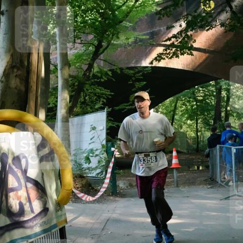 28.09.2025 - 33. Volkslauf durch das schöne Alstertal Fabian Wolf http://msf.ph/oto/8977653 28.09.2025 11:32:33 Laufen 3358, 3 meine-sportfotos.de