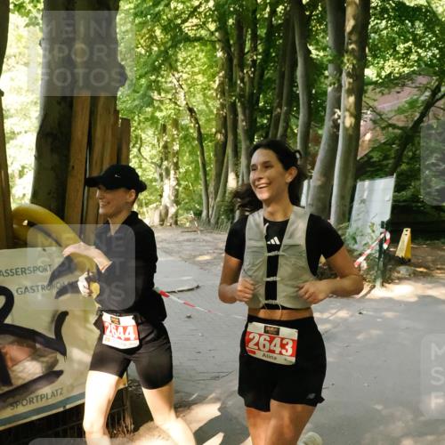 28.09.2025 - 33. Volkslauf durch das schöne Alstertal Fabian Wolf http://msf.ph/oto/8977669 28.09.2025 13:17:27 Laufen 2644, 2643 meine-sportfotos.de