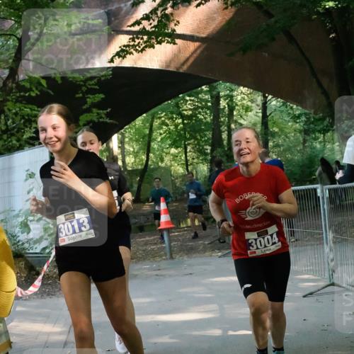 28.09.2025 - 33. Volkslauf durch das schöne Alstertal Fabian Wolf http://msf.ph/oto/8977670 28.09.2025 11:33:33 Laufen 3013, 3004 meine-sportfotos.de