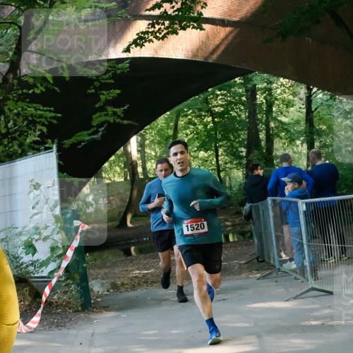 28.09.2025 - 33. Volkslauf durch das schöne Alstertal Fabian Wolf http://msf.ph/oto/8977671 28.09.2025 11:33:36 Laufen 1520 meine-sportfotos.de