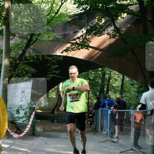 28.09.2025 - 33. Volkslauf durch das schöne Alstertal Fabian Wolf http://msf.ph/oto/8977691 28.09.2025 11:34:31 Laufen 92, 1831 meine-sportfotos.de