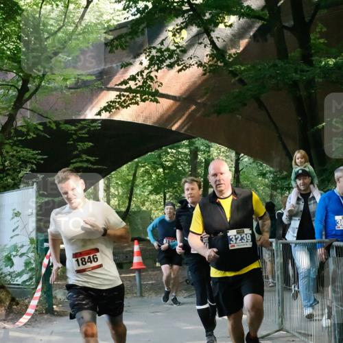 28.09.2025 - 33. Volkslauf durch das schöne Alstertal Fabian Wolf http://msf.ph/oto/8977706 28.09.2025 11:36:42 Laufen 153, 1846, 3239, 30 meine-sportfotos.de