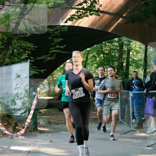 28.09.2025 - 33. Volkslauf durch das schöne Alstertal Fabian Wolf http://msf.ph/oto/8977730 28.09.2025 11:38:00 Laufen 3958, 43, 1628 meine-sportfotos.de