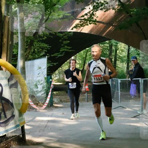 28.09.2025 - 33. Volkslauf durch das schöne Alstertal Fabian Wolf http://msf.ph/oto/8977739 28.09.2025 11:38:28 Laufen 3120, 1557 meine-sportfotos.de