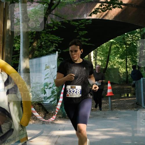 28.09.2025 - 33. Volkslauf durch das schöne Alstertal Fabian Wolf http://msf.ph/oto/8977754 28.09.2025 11:40:09 Laufen 3328, 3090 meine-sportfotos.de
