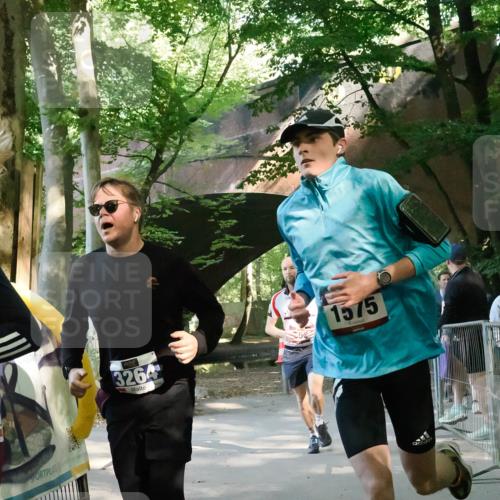 28.09.2025 - 33. Volkslauf durch das schöne Alstertal Fabian Wolf http://msf.ph/oto/8977769 28.09.2025 11:40:35 Laufen 3264, 1575 meine-sportfotos.de