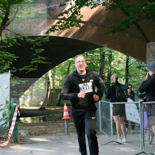 28.09.2025 - 33. Volkslauf durch das schöne Alstertal Fabian Wolf http://msf.ph/oto/8977773 28.09.2025 11:41:14 Laufen 3315 meine-sportfotos.de