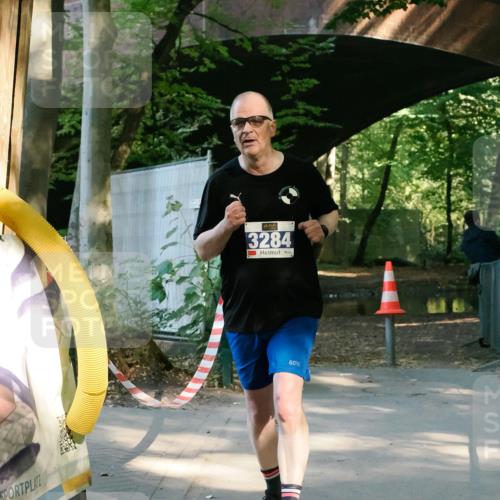 28.09.2025 - 33. Volkslauf durch das schöne Alstertal Fabian Wolf http://msf.ph/oto/8977804 28.09.2025 11:43:24 Laufen 3284 meine-sportfotos.de
