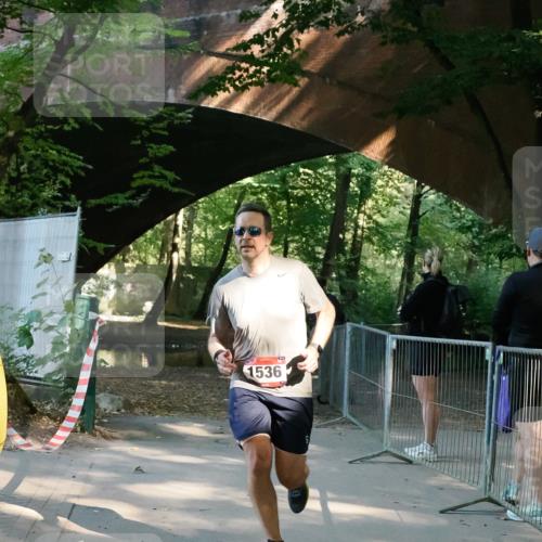 28.09.2025 - 33. Volkslauf durch das schöne Alstertal Fabian Wolf http://msf.ph/oto/8977805 28.09.2025 11:43:30 Laufen 1536 meine-sportfotos.de