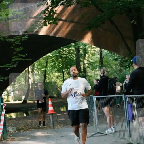 28.09.2025 - 33. Volkslauf durch das schöne Alstertal Fabian Wolf http://msf.ph/oto/8977813 28.09.2025 11:44:11 Laufen 1604, 3104 meine-sportfotos.de