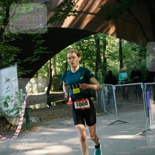 28.09.2025 - 33. Volkslauf durch das schöne Alstertal Fabian Wolf http://msf.ph/oto/8977843 28.09.2025 11:46:02 Laufen 2025, 1008 meine-sportfotos.de