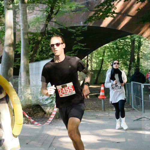 28.09.2025 - 33. Volkslauf durch das schöne Alstertal Fabian Wolf http://msf.ph/oto/8977852 28.09.2025 11:46:37 Laufen 2455, 1, 3901 meine-sportfotos.de