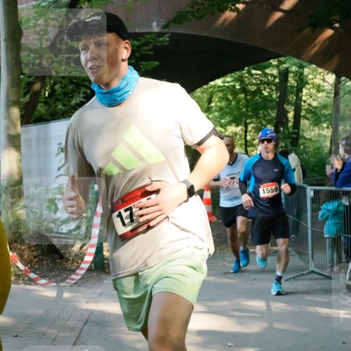 28.09.2025 - 33. Volkslauf durch das schöne Alstertal Fabian Wolf http://msf.ph/oto/8977870 28.09.2025 11:48:25 Laufen 17, 1559 meine-sportfotos.de