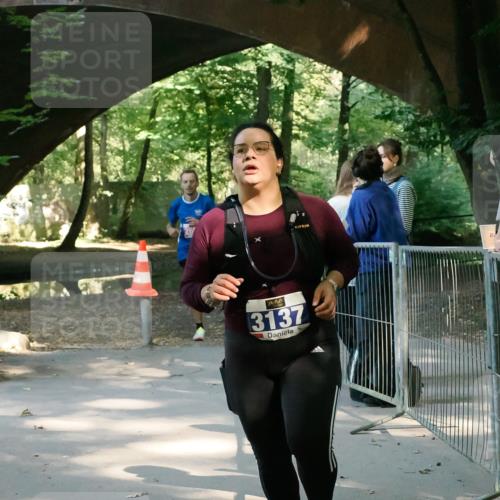 28.09.2025 - 33. Volkslauf durch das schöne Alstertal Fabian Wolf http://msf.ph/oto/8977910 28.09.2025 11:51:44 Laufen 3137 meine-sportfotos.de