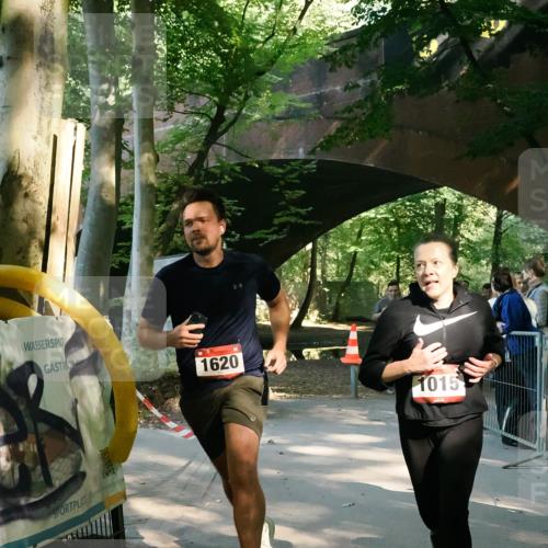 28.09.2025 - 33. Volkslauf durch das schöne Alstertal Fabian Wolf http://msf.ph/oto/8977918 28.09.2025 11:52:47 Laufen 1620, 1015 meine-sportfotos.de