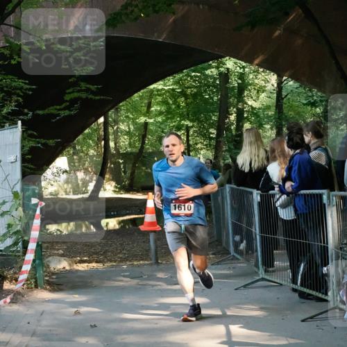 28.09.2025 - 33. Volkslauf durch das schöne Alstertal Fabian Wolf http://msf.ph/oto/8977932 28.09.2025 11:54:18 Laufen 1610 meine-sportfotos.de