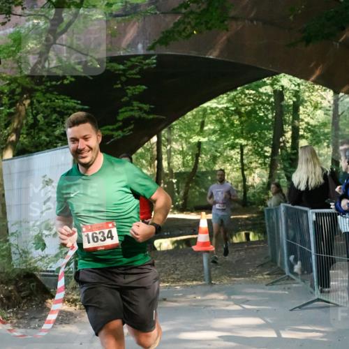 28.09.2025 - 33. Volkslauf durch das schöne Alstertal Fabian Wolf http://msf.ph/oto/8977947 28.09.2025 11:54:35 Laufen 1634, 1632 meine-sportfotos.de
