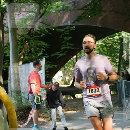 28.09.2025 - 33. Volkslauf durch das schöne Alstertal Fabian Wolf http://msf.ph/oto/8977948 28.09.2025 11:54:39 Laufen 1632 meine-sportfotos.de