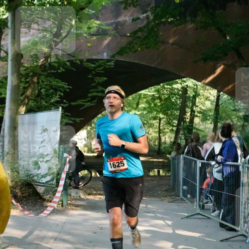 28.09.2025 - 33. Volkslauf durch das schöne Alstertal Fabian Wolf http://msf.ph/oto/8977974 28.09.2025 11:56:06 Laufen 1625 meine-sportfotos.de