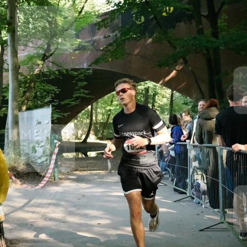 28.09.2025 - 33. Volkslauf durch das schöne Alstertal Fabian Wolf http://msf.ph/oto/8977987 28.09.2025 11:56:54 Laufen  meine-sportfotos.de