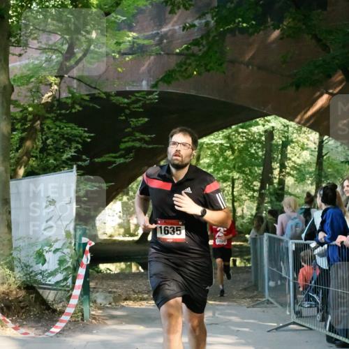 28.09.2025 - 33. Volkslauf durch das schöne Alstertal Fabian Wolf http://msf.ph/oto/8977989 28.09.2025 11:57:02 Laufen 1635, 1020 meine-sportfotos.de