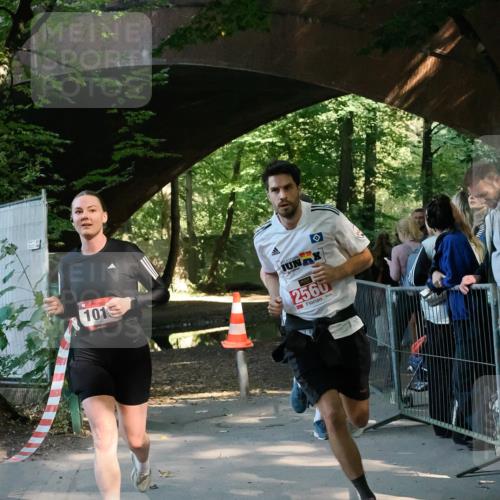 28.09.2025 - 33. Volkslauf durch das schöne Alstertal Fabian Wolf http://msf.ph/oto/8977997 28.09.2025 11:57:19 Laufen 101, 2560 meine-sportfotos.de