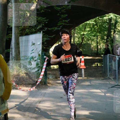 28.09.2025 - 33. Volkslauf durch das schöne Alstertal Fabian Wolf http://msf.ph/oto/8978006 28.09.2025 11:58:21 Laufen 027 meine-sportfotos.de