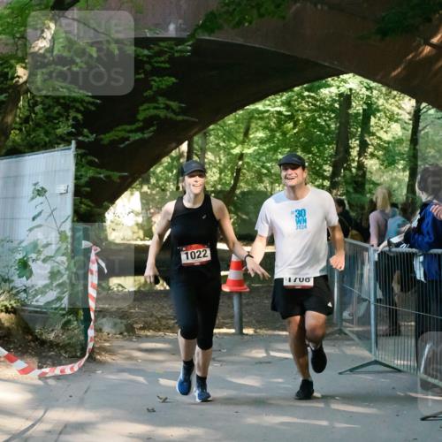 28.09.2025 - 33. Volkslauf durch das schöne Alstertal Fabian Wolf http://msf.ph/oto/8978014 28.09.2025 11:58:57 Laufen 1022, 30, 2024, 1700 meine-sportfotos.de