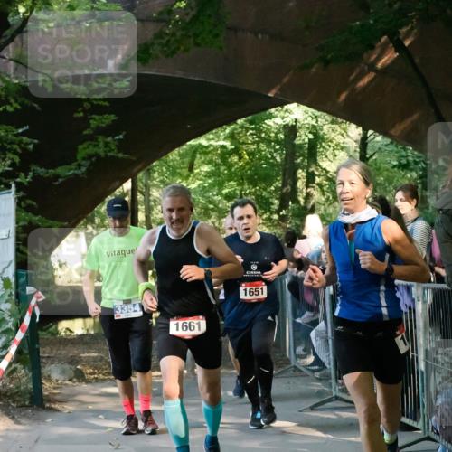 28.09.2025 - 33. Volkslauf durch das schöne Alstertal Fabian Wolf http://msf.ph/oto/8978031 28.09.2025 12:00:01 Laufen 3354, 1661, 1651 meine-sportfotos.de