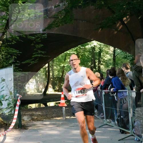28.09.2025 - 33. Volkslauf durch das schöne Alstertal Fabian Wolf http://msf.ph/oto/8978043 28.09.2025 12:01:09 Laufen 1657 meine-sportfotos.de