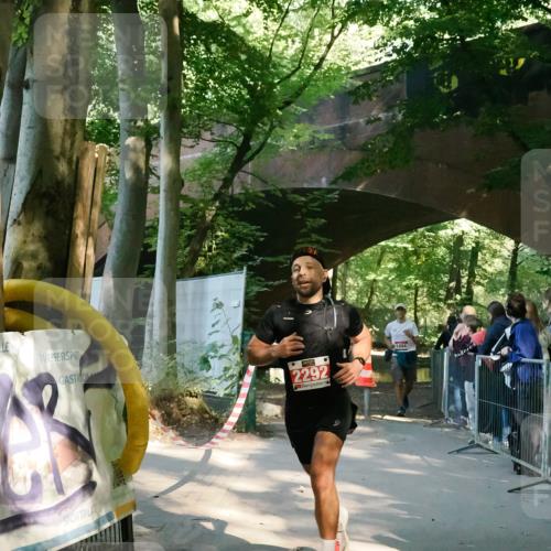 28.09.2025 - 33. Volkslauf durch das schöne Alstertal Fabian Wolf http://msf.ph/oto/8978053 28.09.2025 12:02:22 Laufen 2292, 1804 meine-sportfotos.de