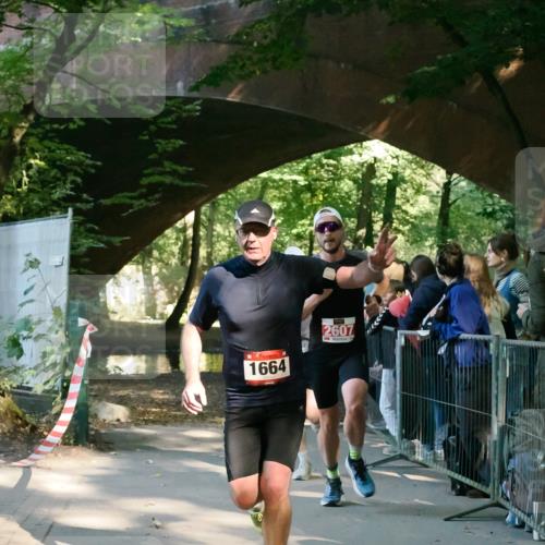 28.09.2025 - 33. Volkslauf durch das schöne Alstertal Fabian Wolf http://msf.ph/oto/8978055 28.09.2025 12:02:57 Laufen 1664, 2607 meine-sportfotos.de