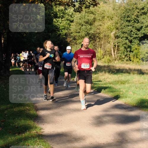 28.09.2025 - 33. Volkslauf durch das schöne Alstertal Fabian Wolf http://msf.ph/oto/8978244 28.09.2025 10:05:15 Laufen 172, 1032, 1640, 1613 meine-sportfotos.de