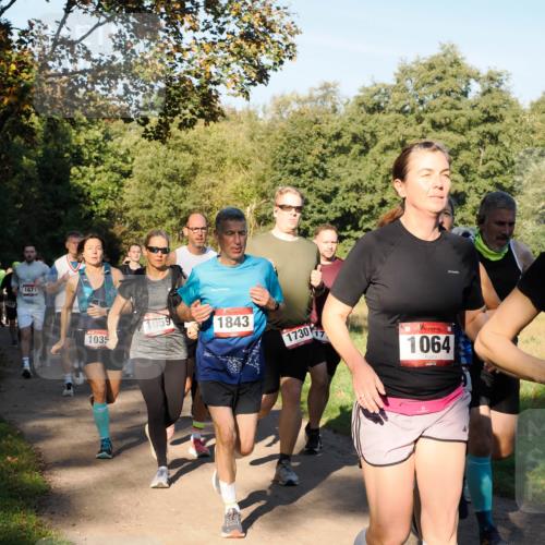 28.09.2025 - 33. Volkslauf durch das schöne Alstertal Fabian Wolf http://msf.ph/oto/8978319 28.09.2025 10:05:46 Laufen 1671, 1035, 1059, 1843, 1730, 17, 1064 meine-sportfotos.de