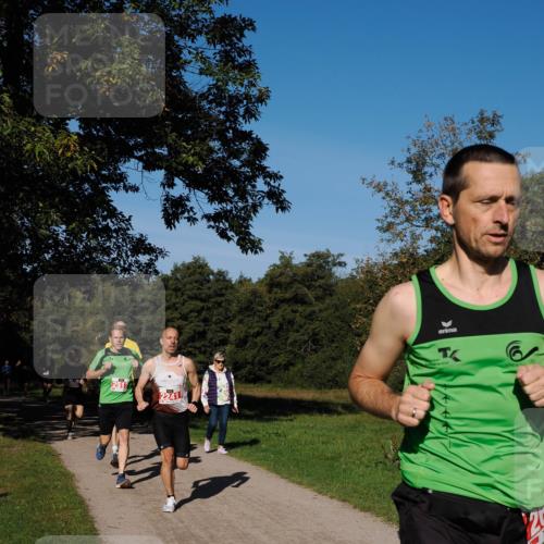 28.09.2025 - 33. Volkslauf durch das schöne Alstertal Fabian Wolf http://msf.ph/oto/8978516 28.09.2025 10:23:37 Laufen  meine-sportfotos.de