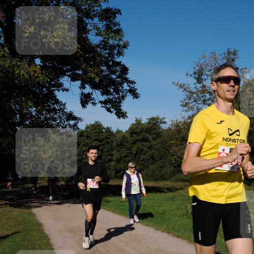 28.09.2025 - 33. Volkslauf durch das schöne Alstertal Fabian Wolf http://msf.ph/oto/8978524 28.09.2025 10:23:39 Laufen 264 meine-sportfotos.de