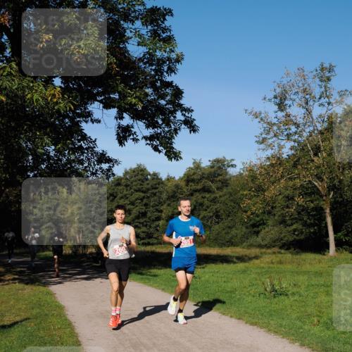 28.09.2025 - 33. Volkslauf durch das schöne Alstertal Fabian Wolf http://msf.ph/oto/8978534 28.09.2025 10:23:47 Laufen 260 meine-sportfotos.de