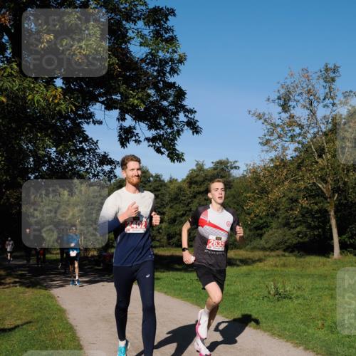 28.09.2025 - 33. Volkslauf durch das schöne Alstertal Fabian Wolf http://msf.ph/oto/8978554 28.09.2025 10:23:55 Laufen 10 meine-sportfotos.de